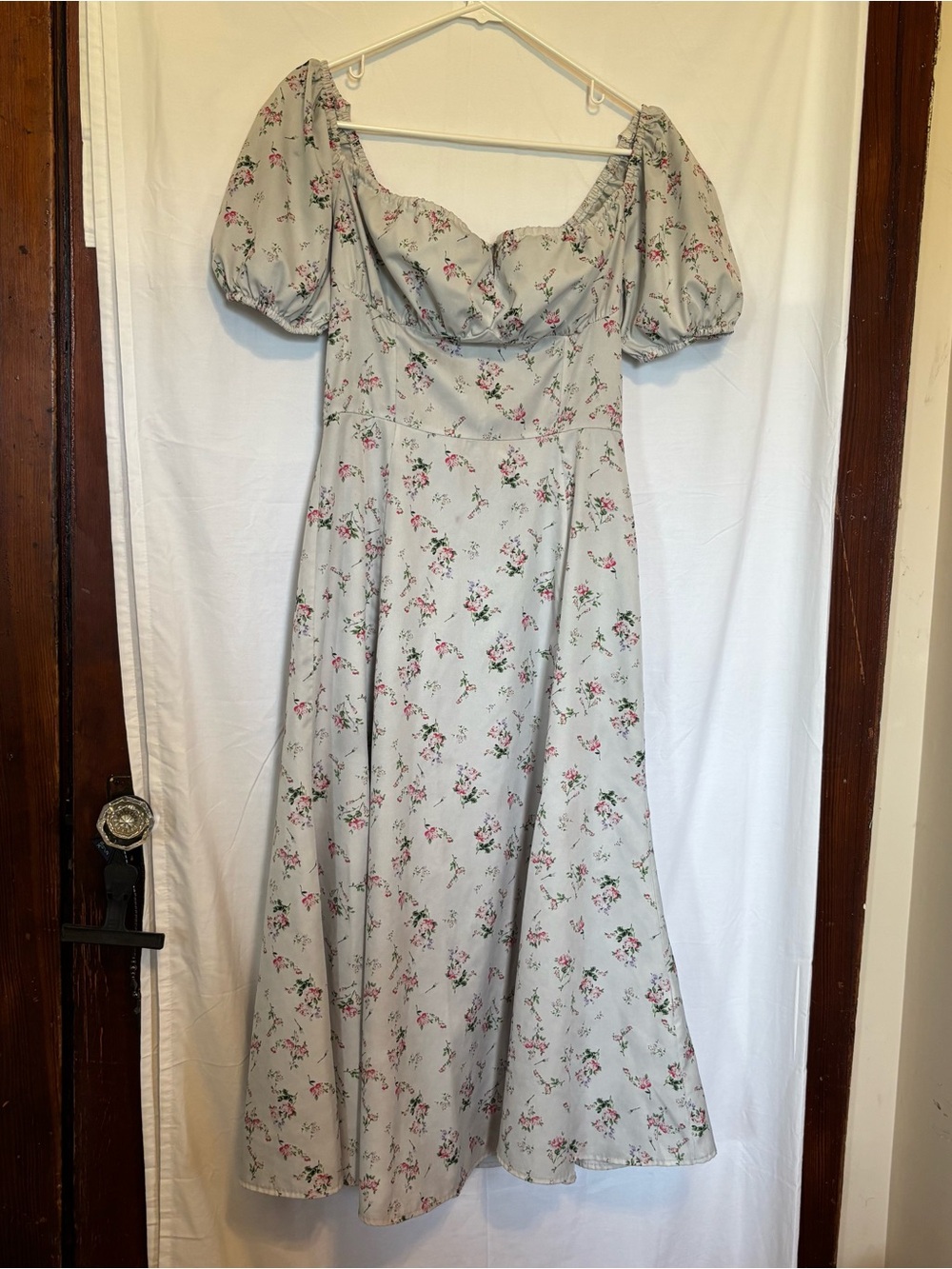 Floral Puff Sleeve Midi Cottagecore Dress - Light Gray with Pink Flowers